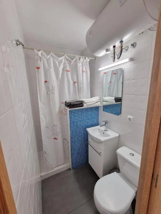 Estudio Violet Beach Ampuriabrava 0*,